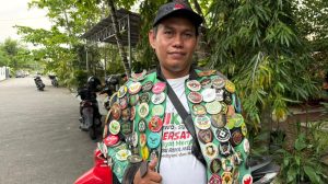 Pengemudi ojek online di Pontianak tetap bekerja di bulan Ramadhan demi menafkahi keluarga