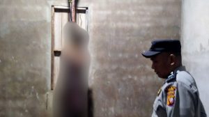 polisi olah tkp wanita meninggal kubu raya