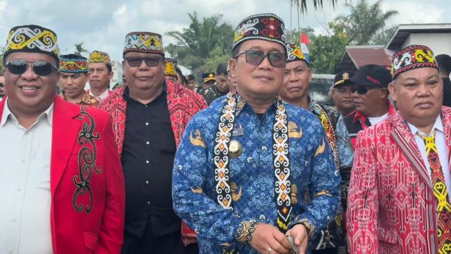 Sujiwo Naik Dango Kubu Raya