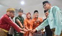 Bupati Kubu Raya meluncurkan aplikasi E-Adipati saat Hardiknas 2026