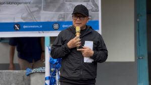Bupati Kubu Raya Sujiwo meninjau akses listrik di Teluk Air