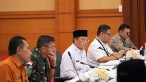Gubernur Kalbar Ria Norsan memimpin High Level Meeting Pengendalian Inflasi TPID Kalbar