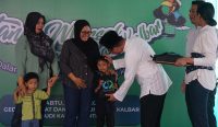 Khitanan massal gratis Bank Kalbar di Pontianak.