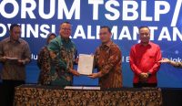 Direktur Utama Bank Kalbar Rokidi di Forum TSBLP CSR Kalbar