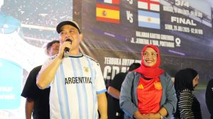 Gubernur Kalbar Ria Norsan menghadiri nonton bareng Final Piala Dunia FIFA 2026 dan mengapresiasi kemenangan Tim Nasional Spanyol.