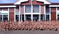 Wakil Gubernur Kalimantan Barat Krisantus Kurniawan membuka Pengembangan Kompetensi JPT Pratama Provinsi Kalimantan Barat dan Direksi Bank Kalbar Tahun 2026.