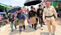 Bupati Kubu Raya Sujiwo dorong pelestarian tradisi Robo-Robo