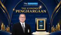 Bank Kalbar menerima penghargaan Indonesia Public Relations Awards 2026 kategori Bank di Jakarta