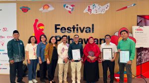 Dikdasmen PNF Muhammadiyah menerima penghargaan Save the Children