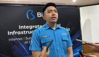 Hansen Fadjarai Biznet saat menyampaikan pengembangan jaringan internet di Kalimantan Barat