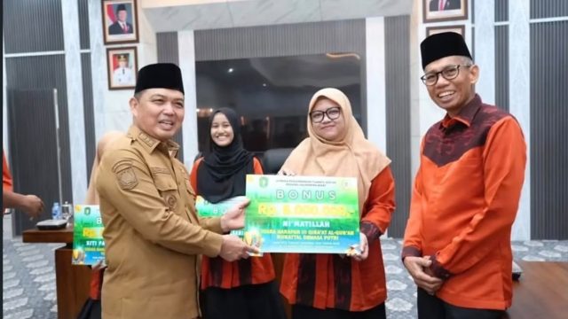 Ria Norsan apresiasi kafilah Kalbar MTQ Nasional 2026